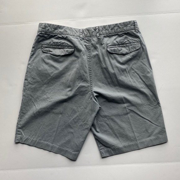 Dockers Shorts - Picture 2 of 5